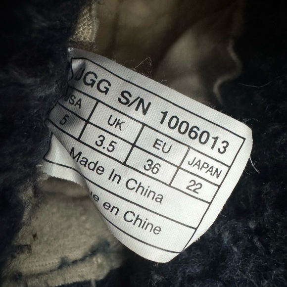 ORIGINAL UGG Sweater cuffs Bootie color blue size 5 - Picture 6 of 6